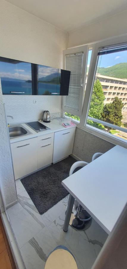 אוהריד Ristevski Apartments מראה חיצוני תמונה
