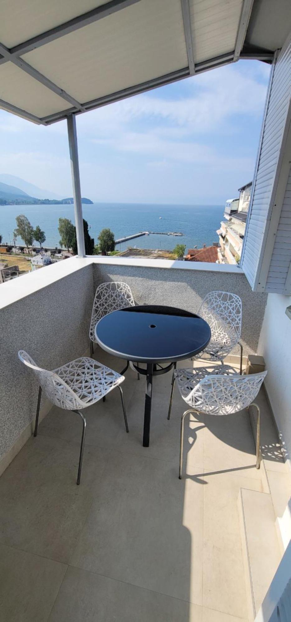 אוהריד Ristevski Apartments מראה חיצוני תמונה