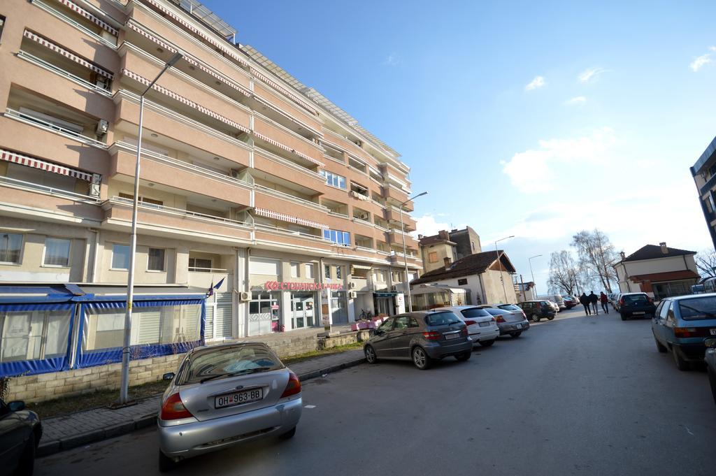 אוהריד Ristevski Apartments מראה חיצוני תמונה